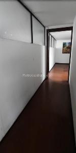 Casa de 5 alcobas en venta en Ayacucho, Bogotá, 105 m² · foto 9 de 16