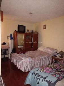 Casa de 5 alcobas en venta en Camilo Torres I Soacha, Soacha, 260 m² · foto 5 de 8