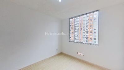 Apartamento en venta en Primavera Occidental, Bogotá · foto 3 de 17