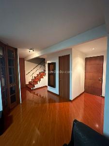Apartamento en venta en Gratamira, Bogotá · foto 7 de 19