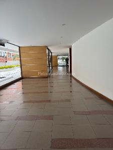 Apartamento de 2 alcobas en venta en San Patricio Usaquen, Bogotá, 90 m² · foto 6 de 12