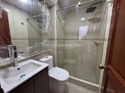 Casa de 5 alcobas en venta en Gratamira, Bogotá, 248 m² · foto 18 de 20