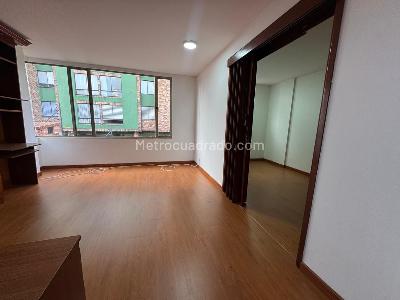 Casa de 5 alcobas en venta en Gratamira, Bogotá, 248 m² · foto 15 de 20