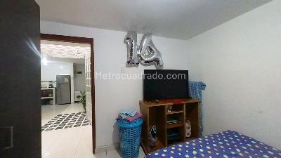 Casa de 5 alcobas en venta en Rincon De Galicia, Bogotá, 237 m² · foto 5 de 20