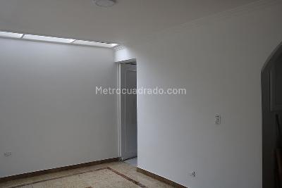 Casa de 4 alcobas en venta en Los Andes Barrios Unidos, Bogotá, 198 m² · foto 12 de 19