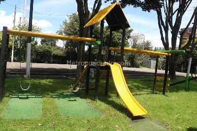Casa de 4 alcobas en venta en Los Andes Barrios Unidos, Bogotá, 198 m² · foto 18 de 19