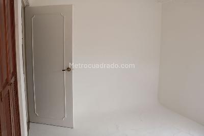 Casa de 4 alcobas en venta en Los Andes Barrios Unidos, Bogotá, 198 m² · foto 8 de 19