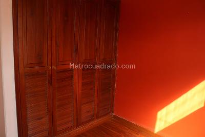 Casa de 4 alcobas en venta en Los Andes Barrios Unidos, Bogotá, 198 m² · foto 9 de 19