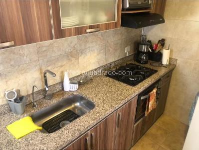 Apartamento de 3 alcobas en venta en El Recuerdo, Bogotá, 115 m² · foto 6 de 10