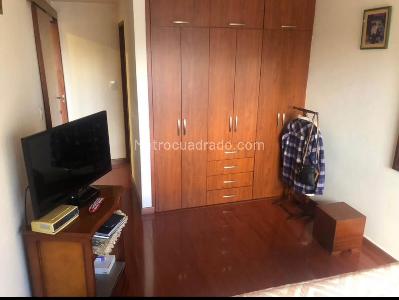 Apartamento de 3 alcobas en venta en El Recuerdo, Bogotá, 115 m² · foto 5 de 10