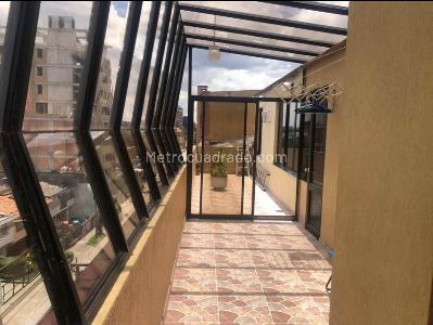 Apartamento de 3 alcobas en venta en El Recuerdo, Bogotá, 115 m² · foto 9 de 10