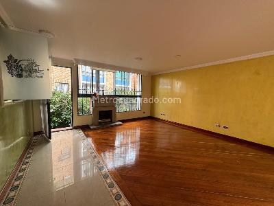Casa en venta en Gratamira, Bogotá · foto 2 de 19
