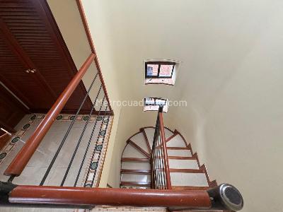 Casa en venta en Gratamira, Bogotá · foto 8 de 19
