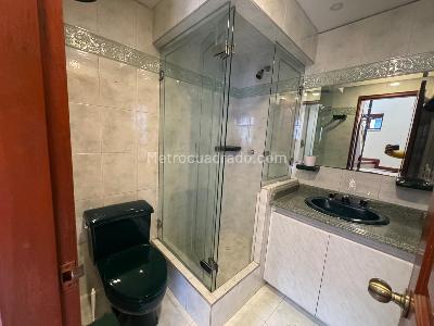 Casa en venta en Gratamira, Bogotá · foto 13 de 19