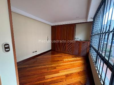 Casa en venta en Gratamira, Bogotá · foto 4 de 19