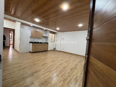 Casa de 3 alcobas en venta en San Antonio Engativa, Bogotá, 216 m² · foto 7 de 16