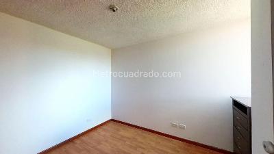 Apartamento en venta en Florencia, Bogotá · foto 3 de 11