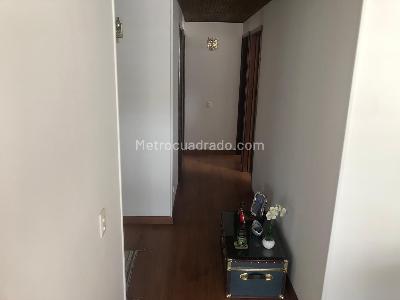 Apartamento de 4 alcobas en venta en Santa Ana Occidental Usaquen, Bogotá, 109 m² · foto 11 de 20