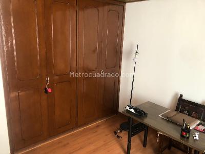 Apartamento de 4 alcobas en venta en Santa Ana Occidental Usaquen, Bogotá, 109 m² · foto 8 de 20