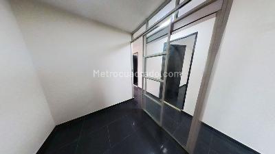 Casa de 5 alcobas en venta en Brasil, Bogotá, 304 m² · foto 11 de 20