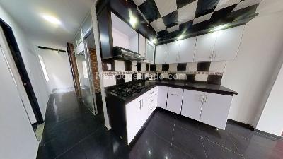 Casa de 5 alcobas en venta en Brasil, Bogotá, 304 m² · foto 12 de 20