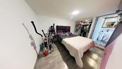 Casa de 5 alcobas en venta en Autopista Medellin, Bogotá, 216 m² · foto 2 de 20