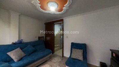 Casa en venta en Villa Del Mar, Bogotá · foto 2 de 13