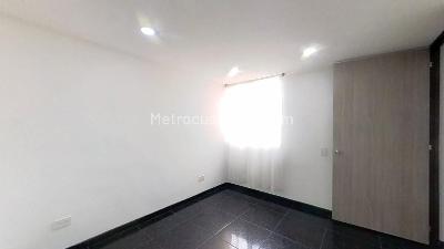 Apartamento de 3 alcobas en venta en Siete Trejos, Funza, 60 m² · foto 3 de 19