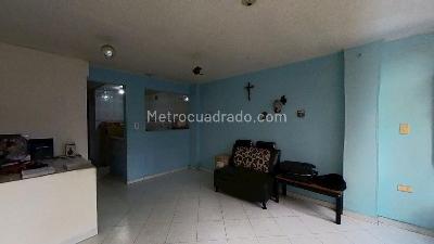 Casa de 3 alcobas en venta en Santa Lucia, Bogotá, 129 m² · foto 4 de 17