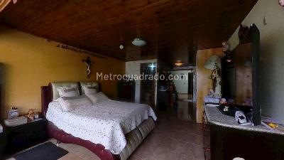 Casa de 4 alcobas en venta en Villa Mayor, Bogotá, 187 m² · foto 9 de 20
