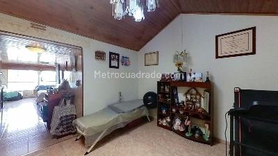 Casa de 4 alcobas en venta en Villa Mayor, Bogotá, 187 m² · foto 3 de 20