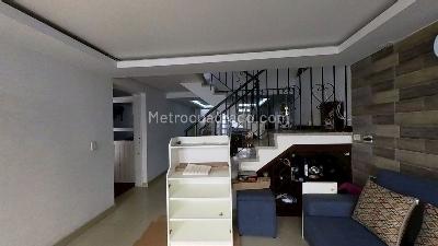 Casa en venta en El Encanto, Bogotá · foto 3 de 19