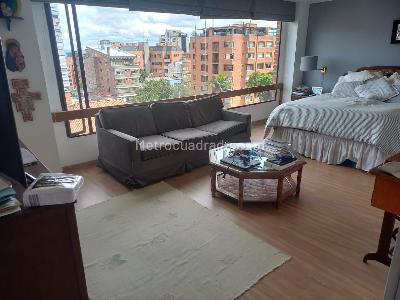 Apartamento de 3 alcobas en venta en Bellavista Rosales, Bogotá, 224 m² · foto 7 de 11