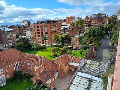 Apartamento de 3 alcobas en venta en Bellavista Rosales, Bogotá, 224 m² · foto 11 de 11