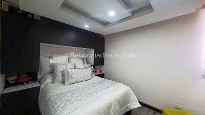Apartamento en venta en El Vergel Oriental, Bogotá · foto 4 de 15
