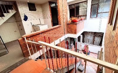 Casa de 5 alcobas en venta en Sevilla, Bogotá, 170 m² · foto 17 de 20