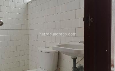 Casa en arriendo en Los Rosales, Bogotá · foto 5 de 17