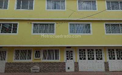 Casa en venta en Roma, Bogotá · foto 2 de 20