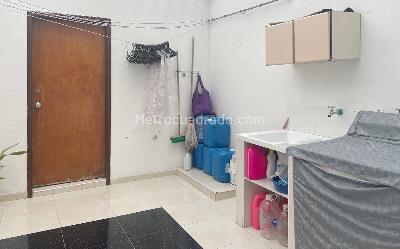 Casa de 5 alcobas en venta en San Nicolas, Bogotá, 290 m² · foto 6 de 16