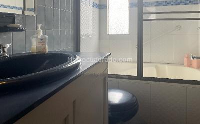 Casa de 5 alcobas en venta en San Nicolas, Bogotá, 290 m² · foto 10 de 16