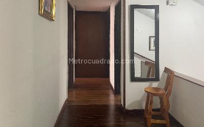Casa de 5 alcobas en venta en San Nicolas, Bogotá, 290 m² · foto 11 de 16