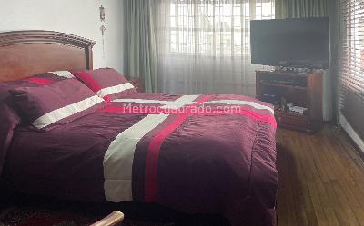 Casa de 5 alcobas en venta en San Nicolas, Bogotá, 290 m² · foto 12 de 16