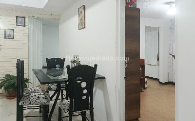 Casa de 5 alcobas en venta en La Serafina, Bogotá, 535 m² · foto 2 de 17
