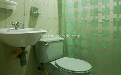 Casa de 5 alcobas en venta en La Serafina, Bogotá, 535 m² · foto 10 de 17
