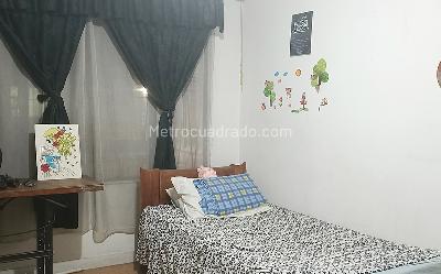 Casa de 5 alcobas en venta en La Serafina, Bogotá, 535 m² · foto 11 de 17