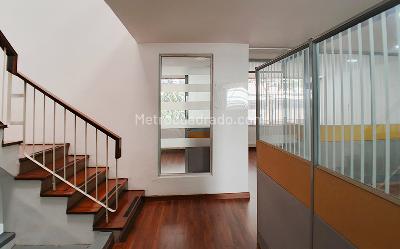 Casa de 5 alcobas en venta en Zona G, Bogotá, 420 m² · foto 15 de 20