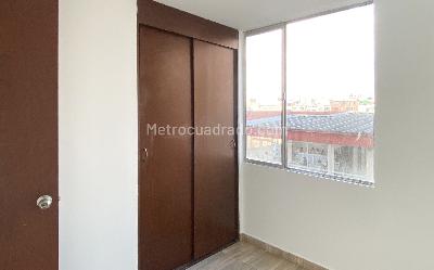 Apartamento en venta en Nuevo Techo Castillo, Bogotá · foto 17 de 20