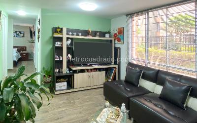 Apartamento de 3 alcobas en venta en Ciudad Verde, Soacha, 49 m² · foto 2 de 20