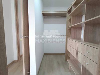 Apartamento en venta en Suramerica, Itagüí · foto 6 de 15