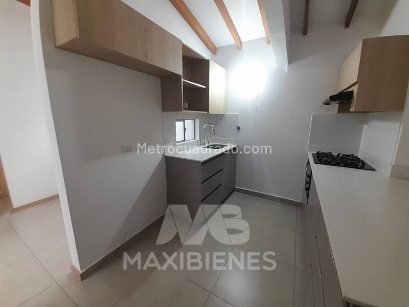 Casa en arriendo en Girardota (Manga Arriba) - 2